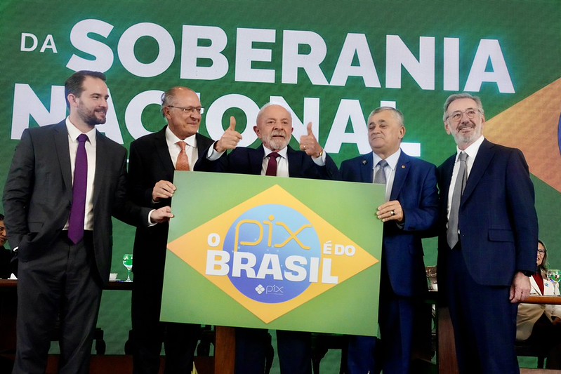 ‘Brasil está exportando como nunca’, diz titular do MDIC — Agência Gov