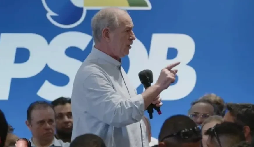 Ciro Gomes aparece na frente e alcança 44% das intenções de voto para o Governo do Ceará