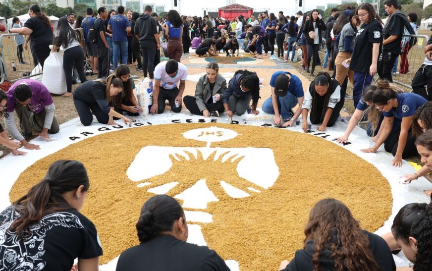 Corpus Christi é feriado ou ponto facultativo? Entenda regras