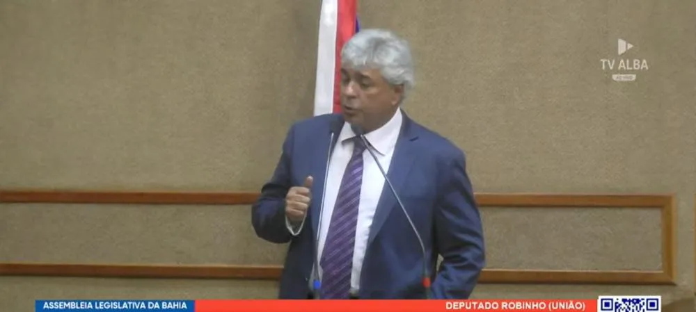 Deputado critica atraso em ponte de Prado e acusa governo da Bahia de repetir promessas feitas desde 2022