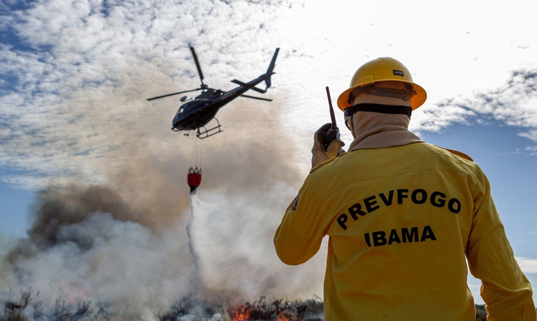 Governo destina R$ 337,5 milhões para combate a incêndios e fiscalização ambiental — Agência Gov