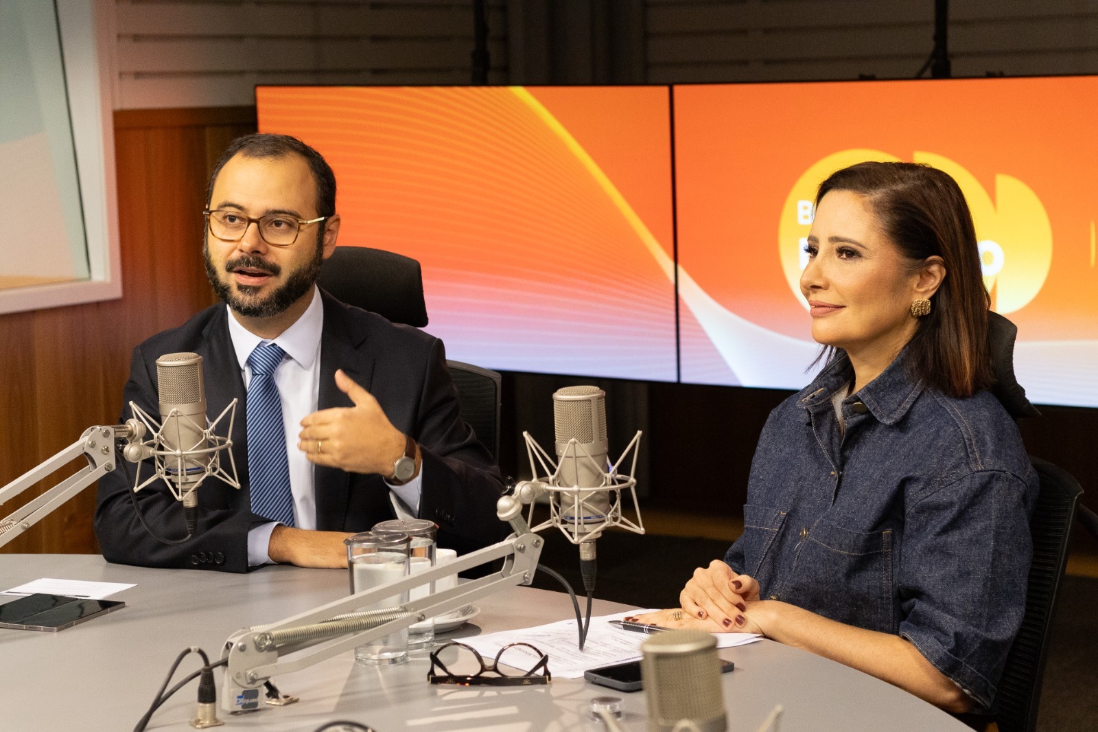 Governo estuda ampliar teto de faturamento e renegociar pendências de MEI's, diz ministro — Agência Gov