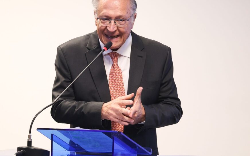 Governo vai defender retomada de obras da Transnordestina junto ao TCU