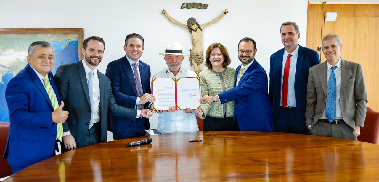 Lula envia projeto para ampliar faturamento e autorizar dois empregados em MEI's — Agência Gov