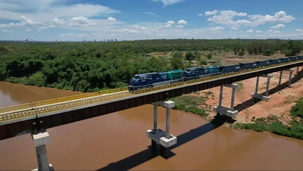 Maior obra ferroviária do Brasil avança e promete reduzir custos logísticos do país