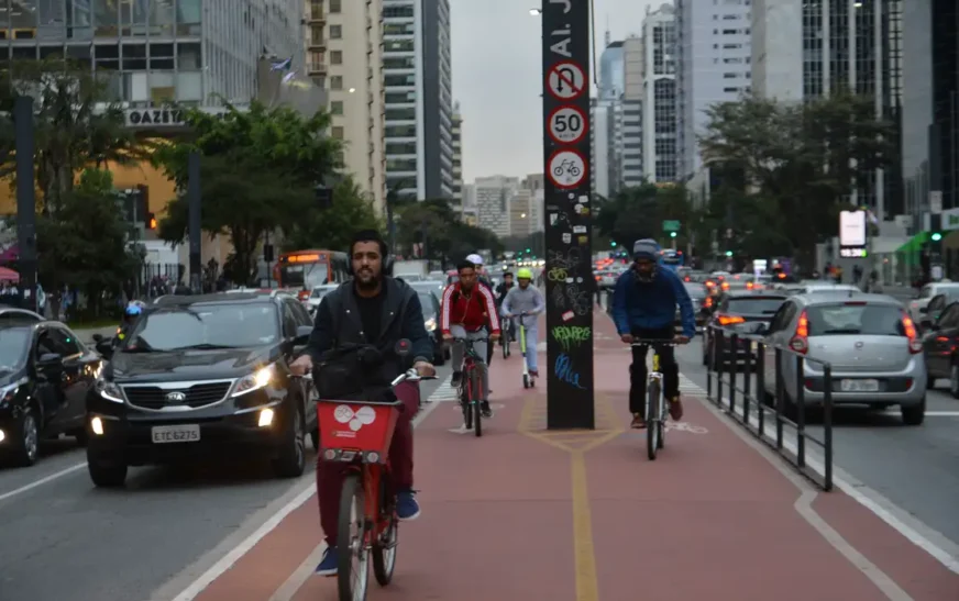 O que é o PlanMob-Brasil e como ele pretende transformar a mobilidade urbana — Agência Gov