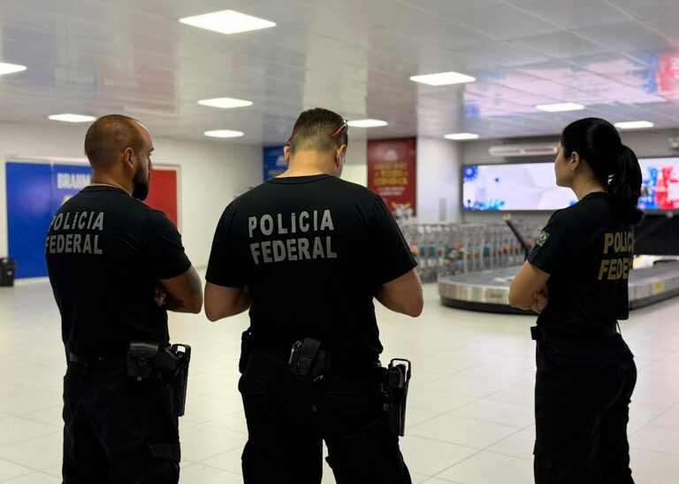 PF reforça fiscalização no Aeroporto de Parintins durante o Festival Folclórico 2026 — Agência Gov