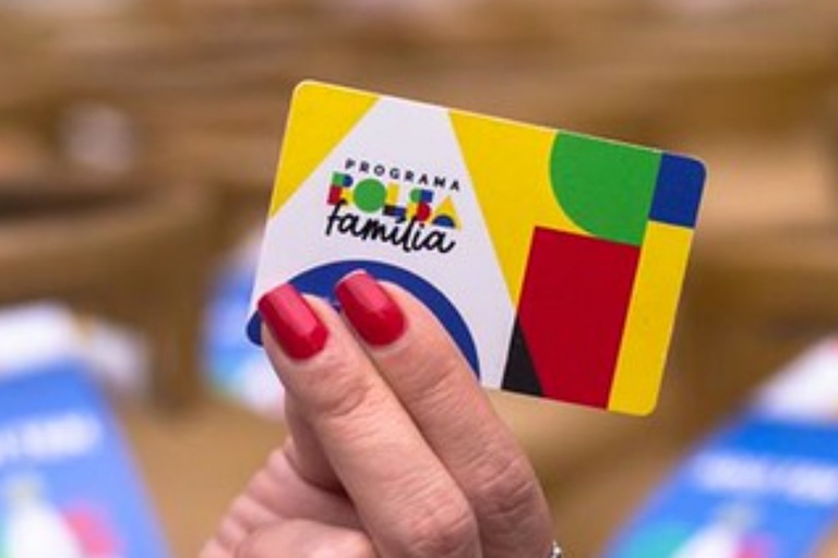 Por decisão do Governo do Brasil, espera pelo BPC não interrompe o Bolsa Família — Agência Gov