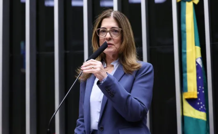 Projeto fortalece participação de mulheres em cargos de chefia da Justiça