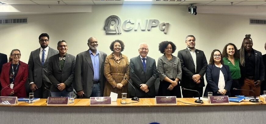 Governo lança nova edição do Asas para o Futuro para qualificar mulheres na área de exatas — Agência Gov