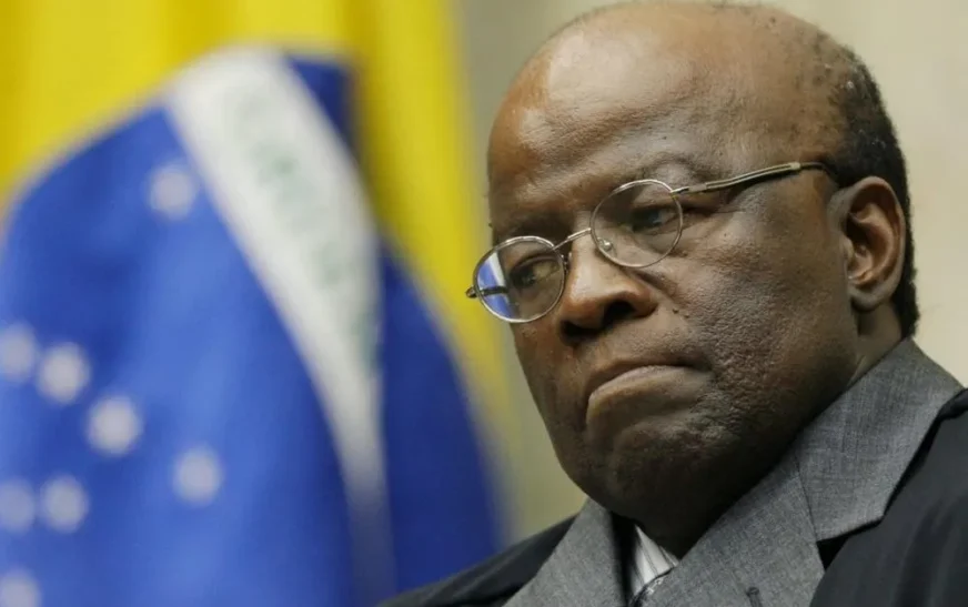 Joaquim Barbosa desiste da disputa presidencial pelo partido DC