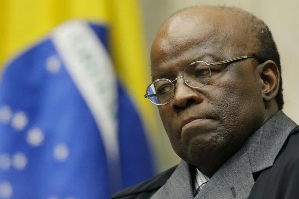 Joaquim Barbosa desiste da disputa presidencial pelo partido DC