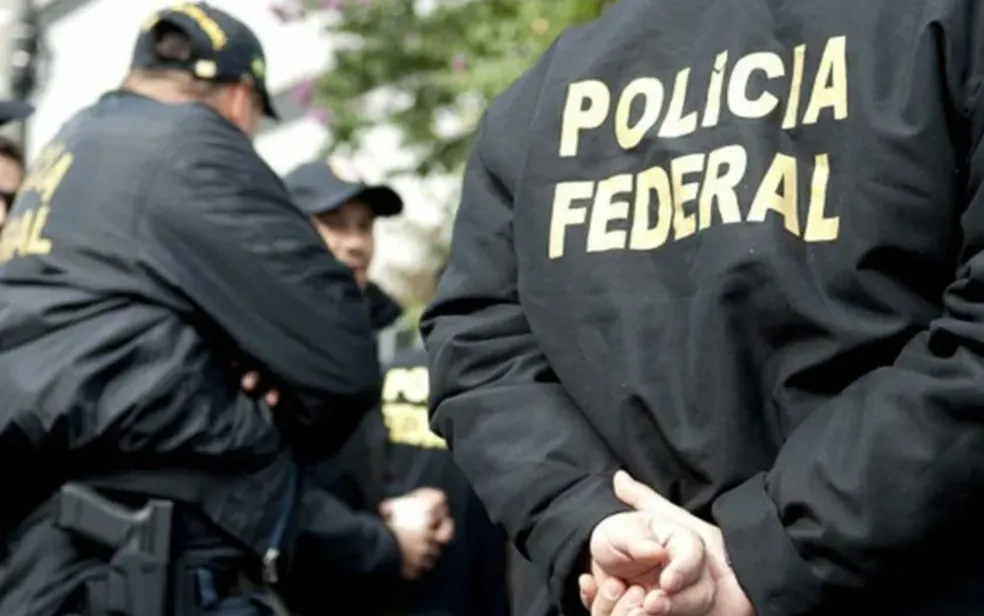 PF realiza operação contra uso de bets ilegais para lavagem de dinheiro do tráfico — Agência Gov