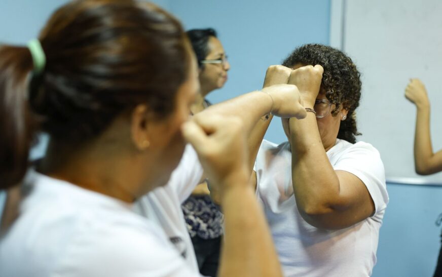 Senado aprova venda de spray de pimenta para defesa de mulheres