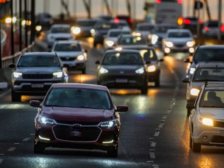 CMN amplia para 7 anos quitação de crédito especial para taxistas e motoristas de app — Agência Gov