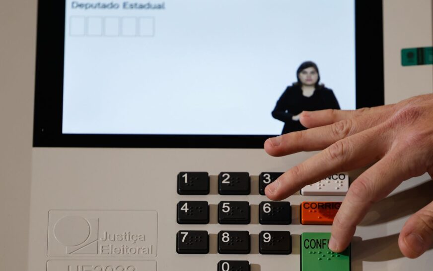 Campanha eleitoral nas ruas e propaganda virtual começam neste domingo