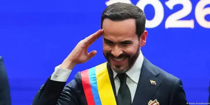 Com apoio de Trump, Espriella assume Colômbia com promessa bilionária