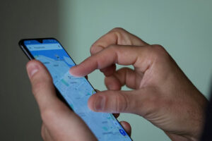 Entenda como a conectividade permite o acesso a serviços e informações digitais — Agência Gov