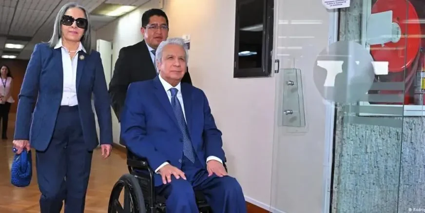 Ex-presidente do Equador condenado a 5 anos por corrupção