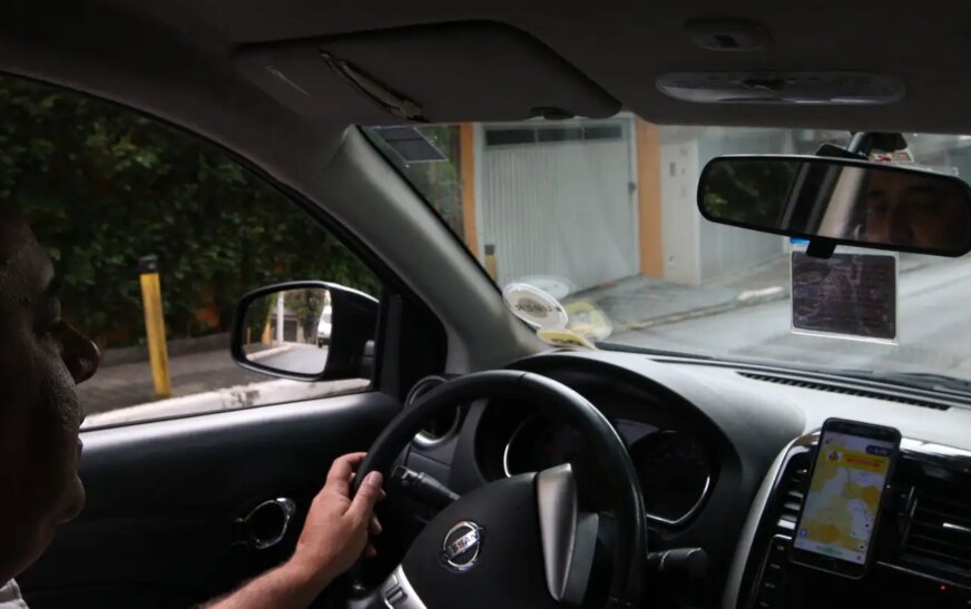 Fazenda analisa mudanças em crédito a motoristas de aplicativos