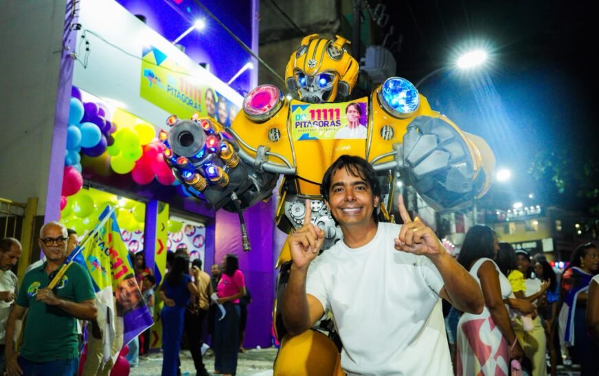 Inauguração de comitê de Dr. Pitágoras reúne mais de 10 mil pessoas em praça pública – Imprensa Bahia