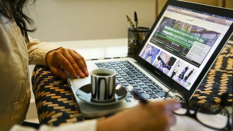 Inscrições abertas para capacitação em Inteligência Artificial para mulheres empreendedoras — Agência Gov
