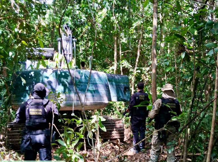 PF realiza operação de desintrusão e combate a garimpo em terra indígena no Pará — Agência Gov