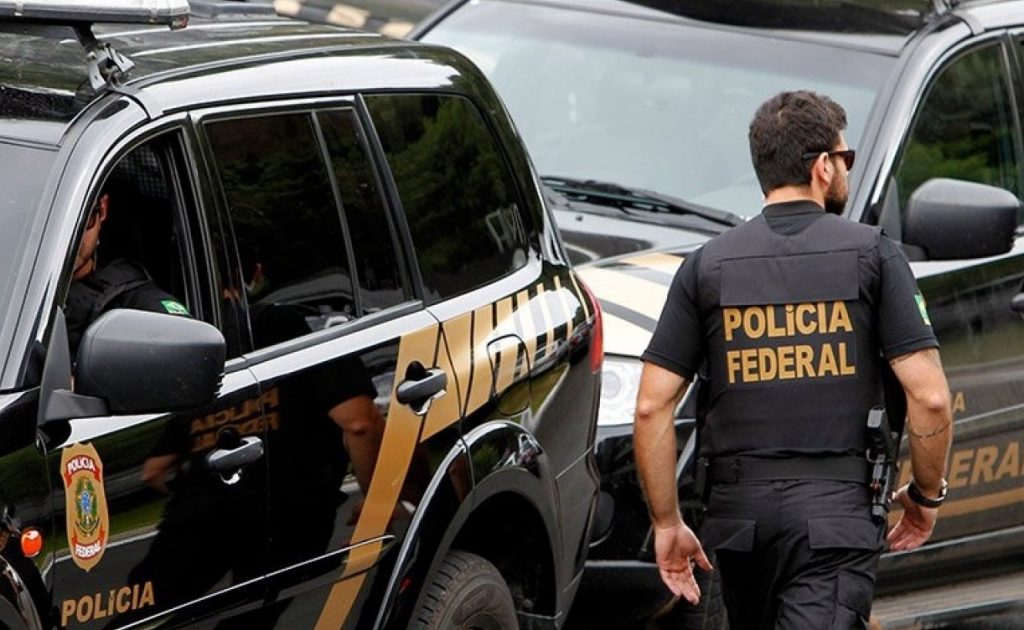 Polícia Federal combate tráfico internacional de armas — Agência Gov