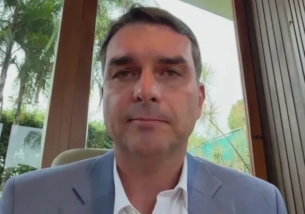 Por que Flávio Bolsonaro não ataca Lula no caso Lulinha/Marcola?