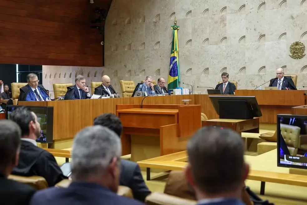 STF suspende julgamento de lei que proíbe jogos de azar