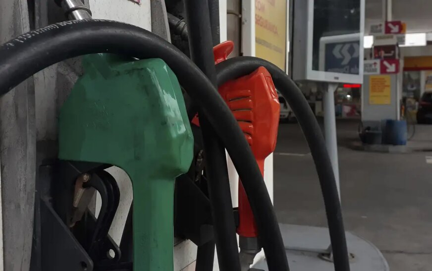 Segunda maior refinaria do país reduz preço da gasolina em 11,3%