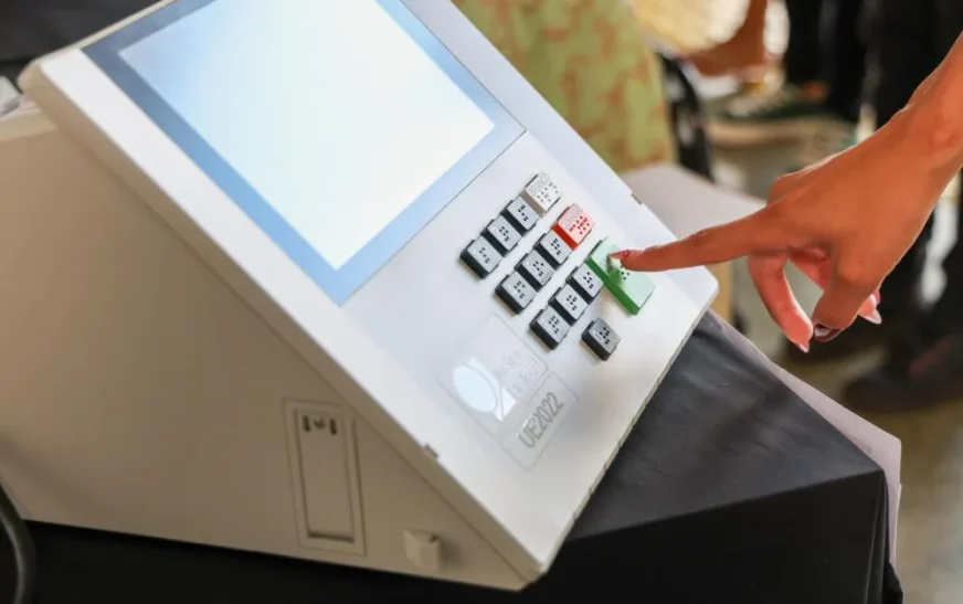 TSE aprova regulamentação para o uso de inteligência artificial durante a campanha eleitoral de 2026