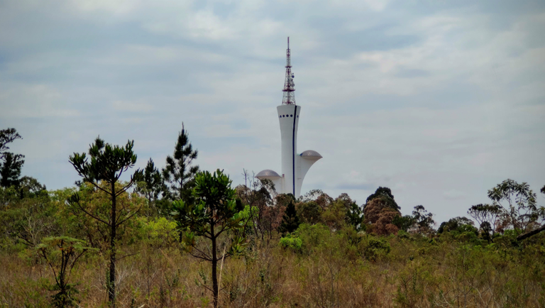 Trilha no coração do Brasil une a arquitetura modernista de Brasília à natureza selvagem do Cerrado — Agência Gov