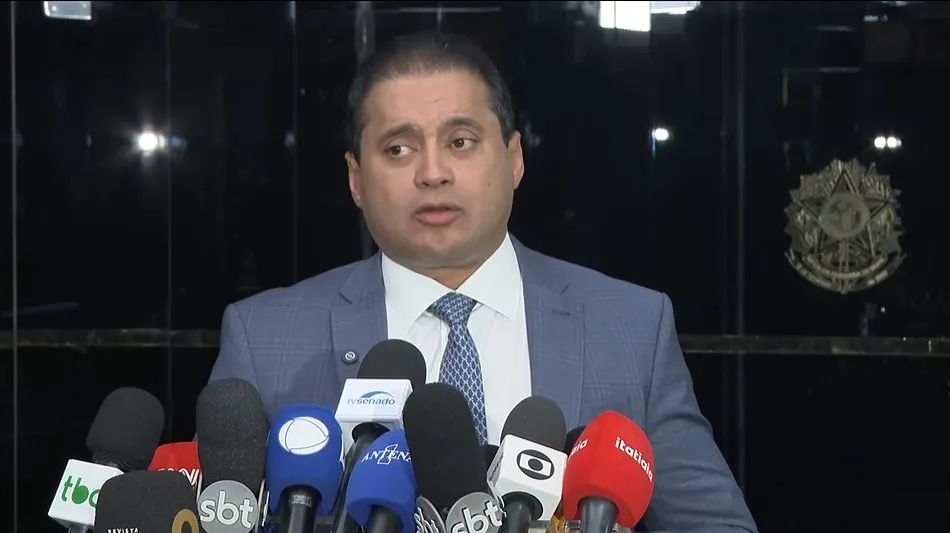 Vice-líder de Lula operava esquema milionário de lavagem de dinheiro, diz PF