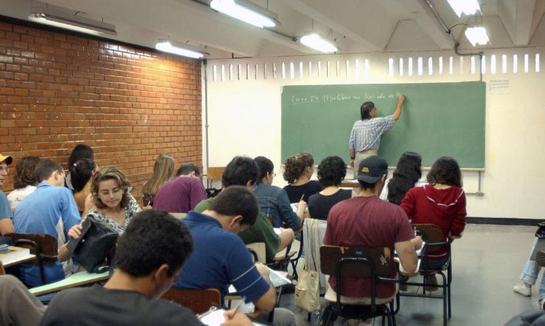 acompanhe a lista de espera; resposta à convocação em até três dias — Agência Gov