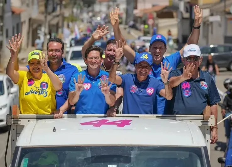 ACM Neto faz carreata de 20 km em Vitória da Conquista e amplia mobilização no interior da Bahia