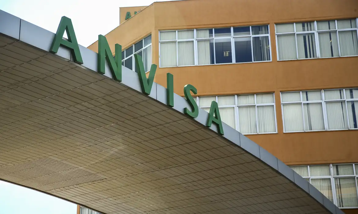 Anvisa suspende fabricação de produtos de limpeza em unidade da Unilever — Agência Gov