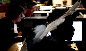 Estudantes indígenas podem ingressar na pós-graduação com apoio da Capes — Agência Gov