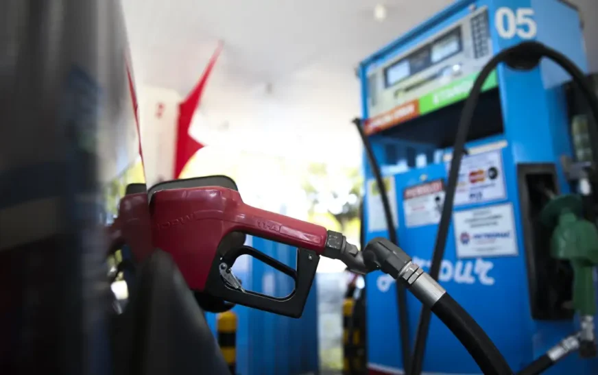 Governo Federal adota novas medidas para combustíveis frente a oscilações do petróleo — Agência Gov