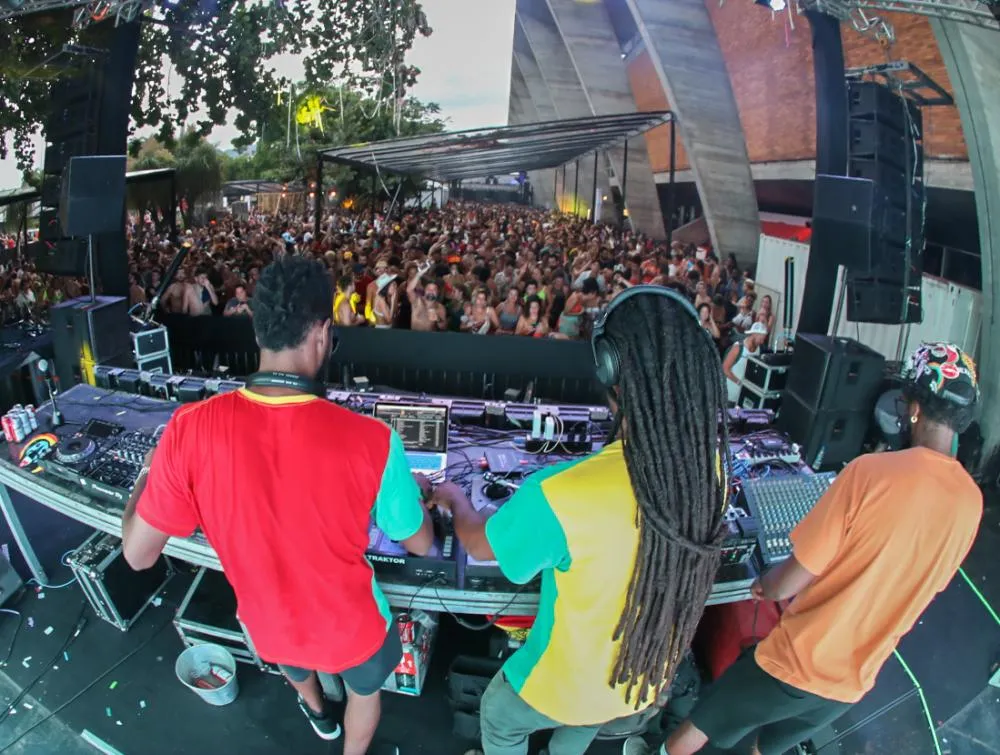 Ocupação Côro Comeu leva diversidade, MPB e reggae ao Festival da Primavera