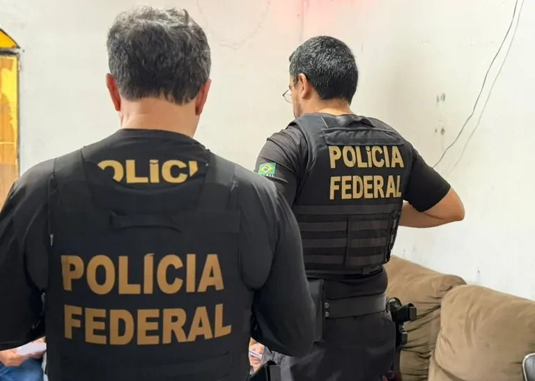 Operação Carbono Oculto mira operador de Vorcaro ligado ao financiamento do filme de Jair Bolsonaro
