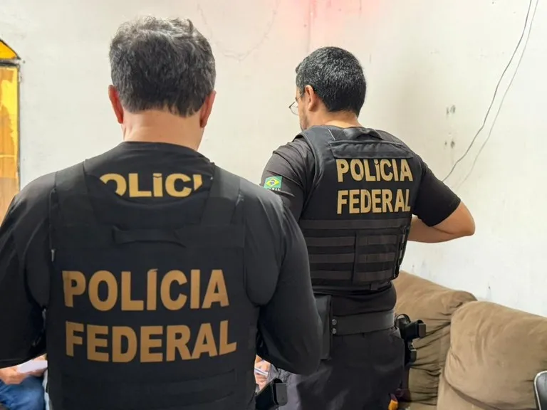 Operação Carbono Oculto mira operador de Vorcaro ligado ao financiamento do filme de Jair Bolsonaro
