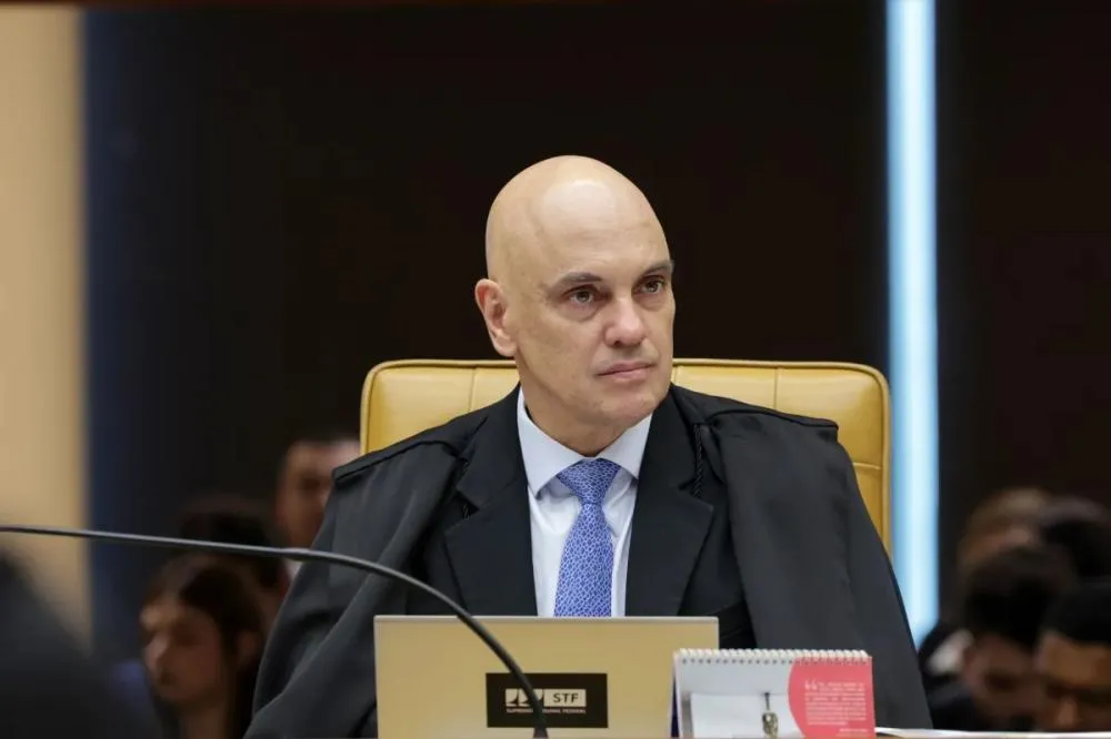 ‘Ou o Supremo julga Moraes ou o Congresso julga’, diz jurista Joaquim Falcão