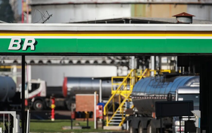 Petrobras aumenta diesel, mas subsítio mantém valor final; entenda