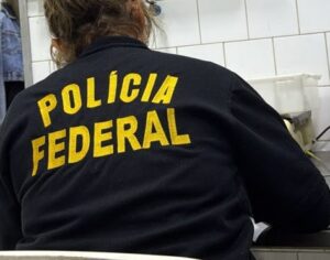 Polícia Federal combate pesca ilegal na Reserva de Alcatrazes — Agência Gov