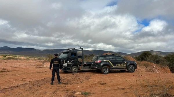 Polícia Fedral investiga extração ilegal de minério e lavagem de dinheiro — Agência Gov