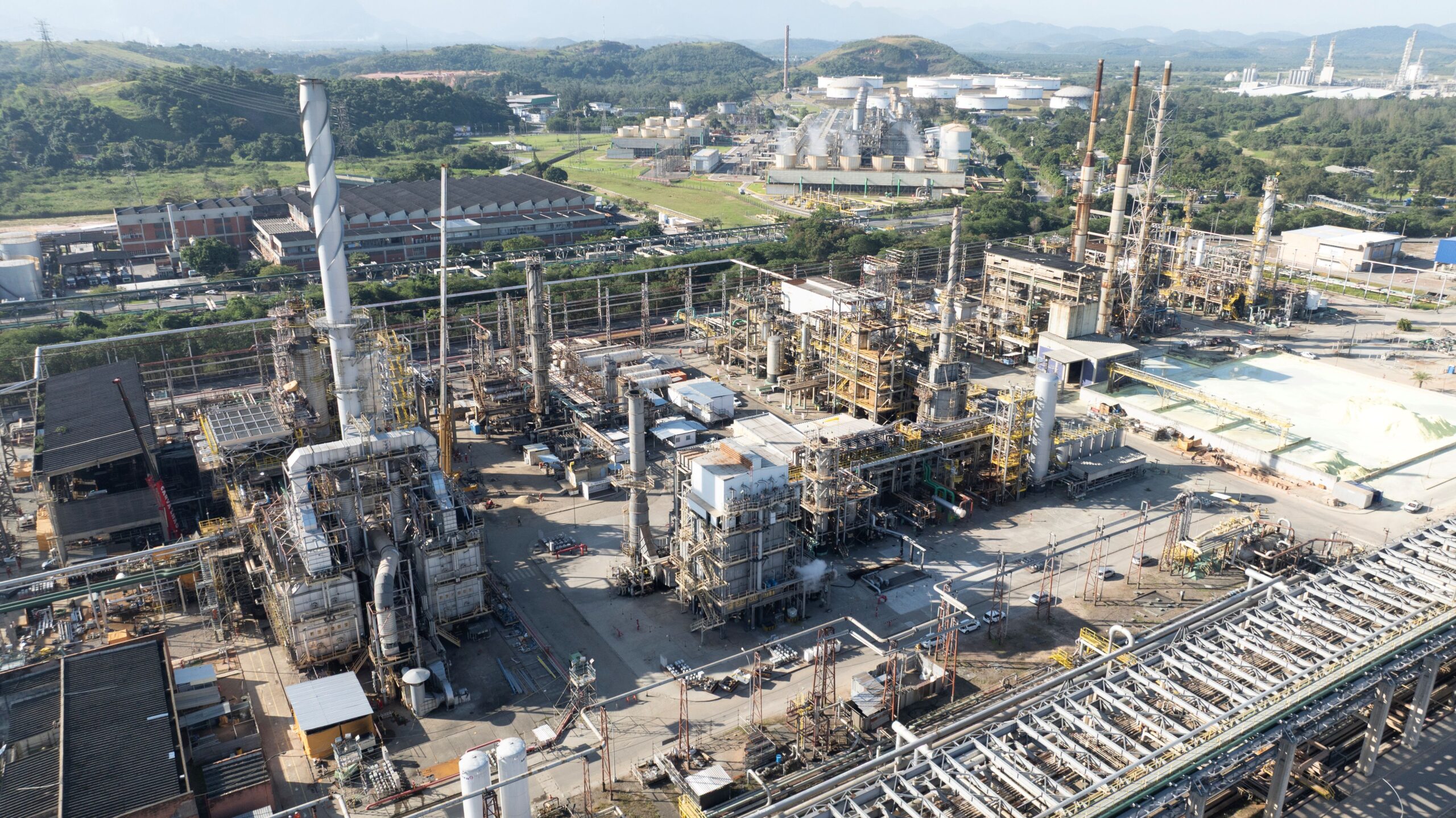 Reduc faz 65 anos pronta para produzir biocombustível de aviação e diesel renovável — Agência Gov