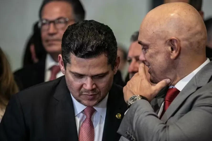 Senadores pressionam Alcolumbre e querem explicações do ministro da Justiça e da PF sobre crise no STF
