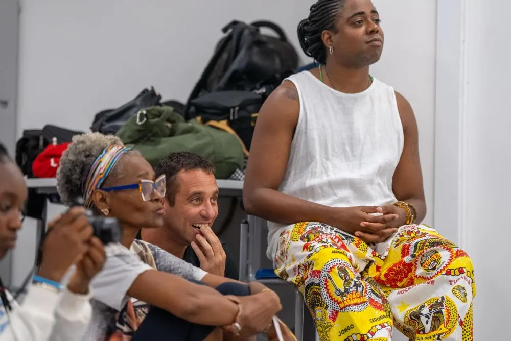 Sulivã Bispo leva teatro, performance, memória e identidade ao Conexão das Artes na CAIXA Cultural Salvador