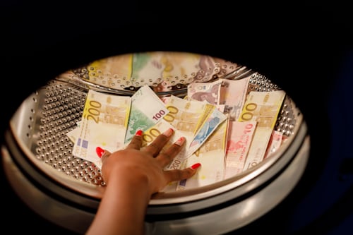 Why do people love visiting casinos? – PT